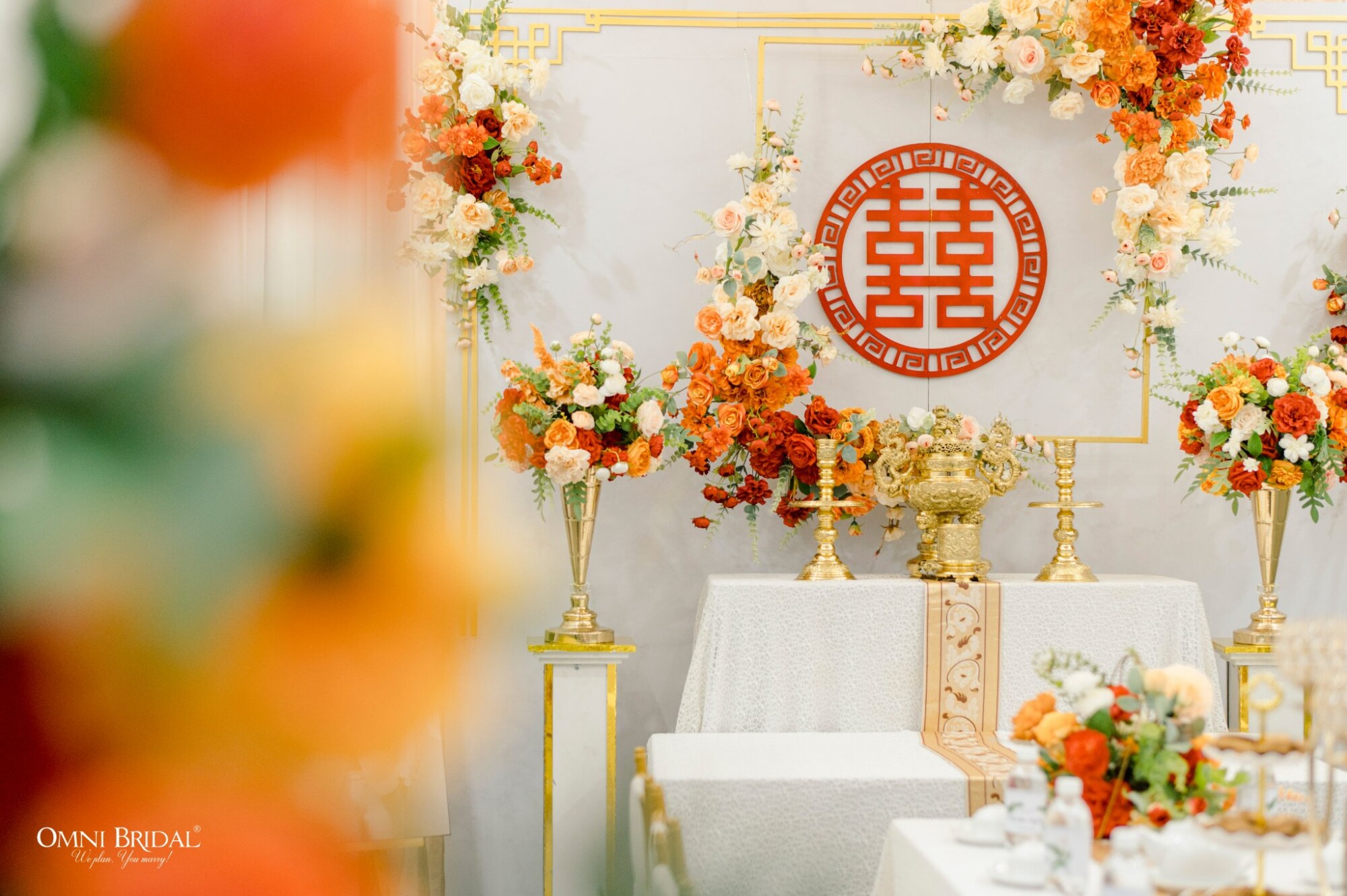 Hoa tươi màu cam cho đám cưới truyền thống