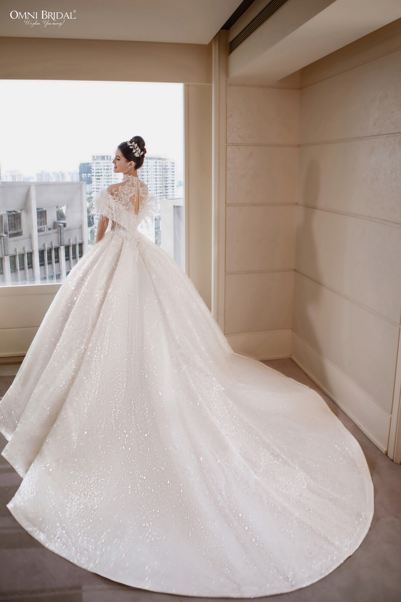 Váy cưới công chúa Omni Bridal