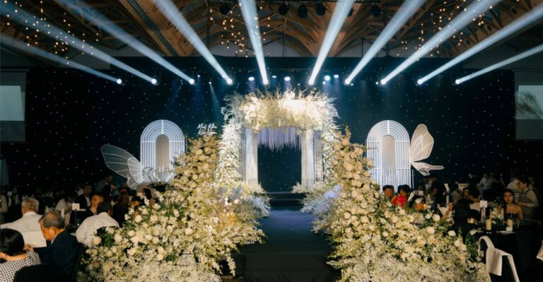 Ý nghĩa của trang trí sân khấu đám cưới đẹp