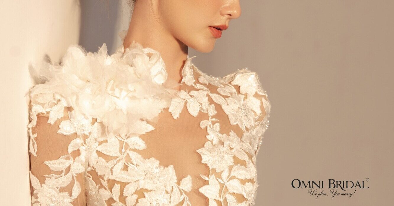 Váy ren kết hợp ren với các yếu tố khác