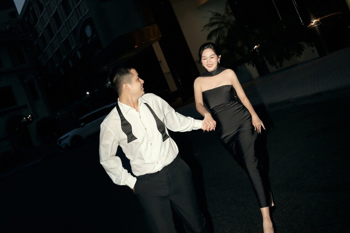 Album ảnh cưới bối cảnh đường phố Sài Gòn về đêm