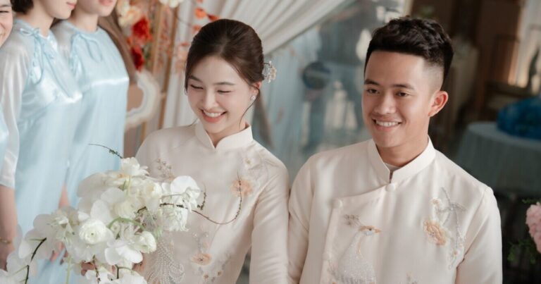 Chuẩn bị vali đồ cá nhân mang về nhà chồng