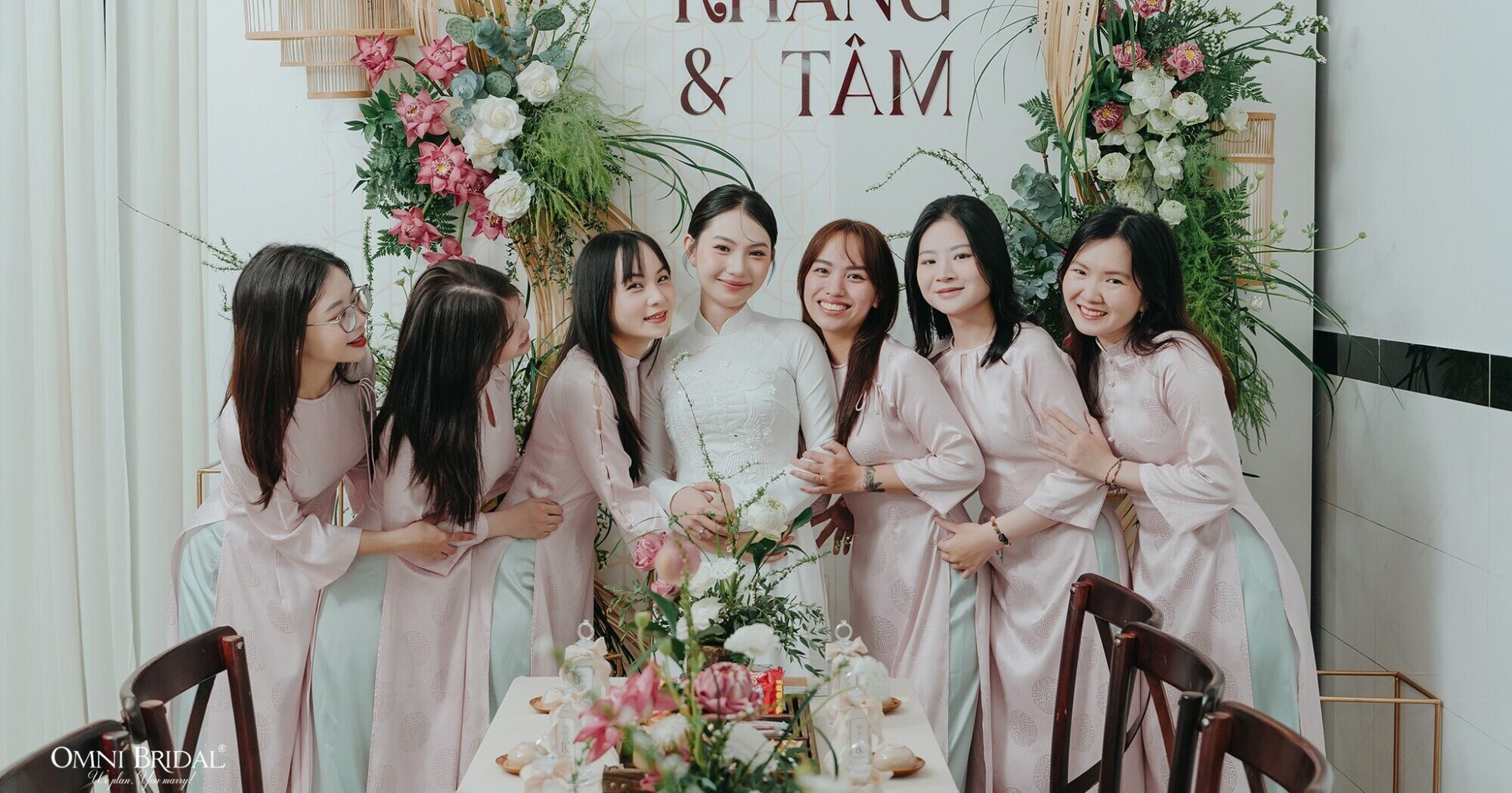 Phù dâu đang mang thai: Nên hay không nên?