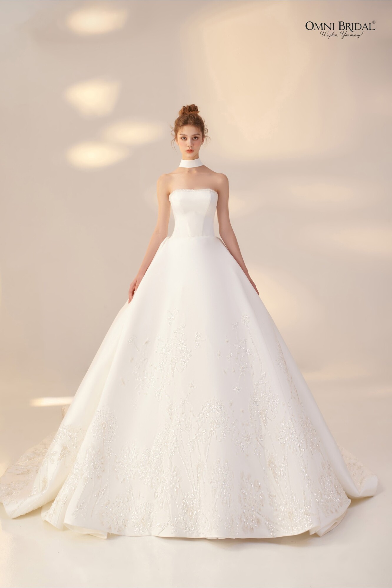 Chiếc váy khiến cô dâu tựa như nàng công chúa trong cổ tích 