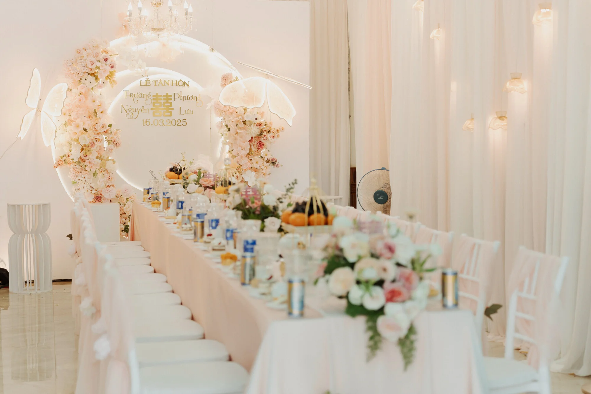 Sự đồng bộ từ trong ra ngoài mang đến sự chỉnh chu cho ngày trọng đại