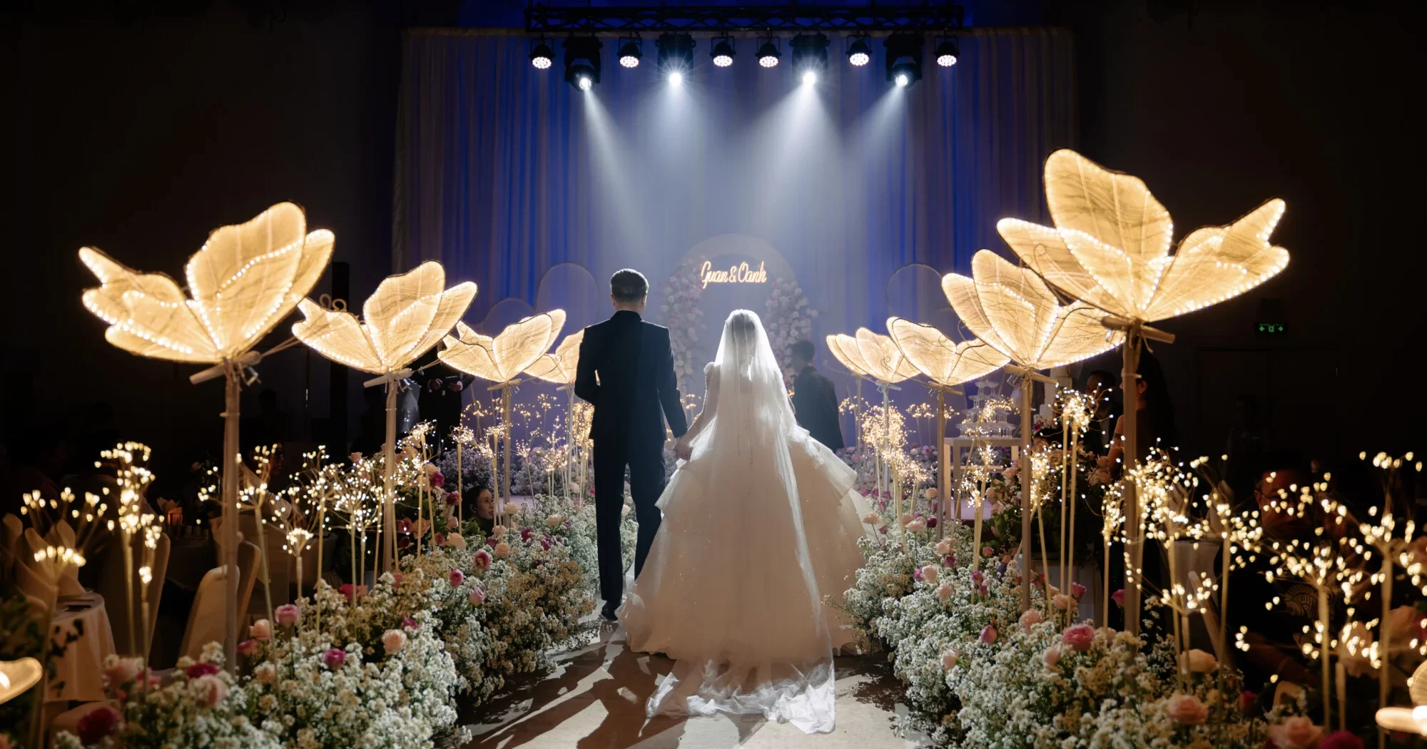 Những bí quyết chuẩn bị đám cưới từ wedding planer