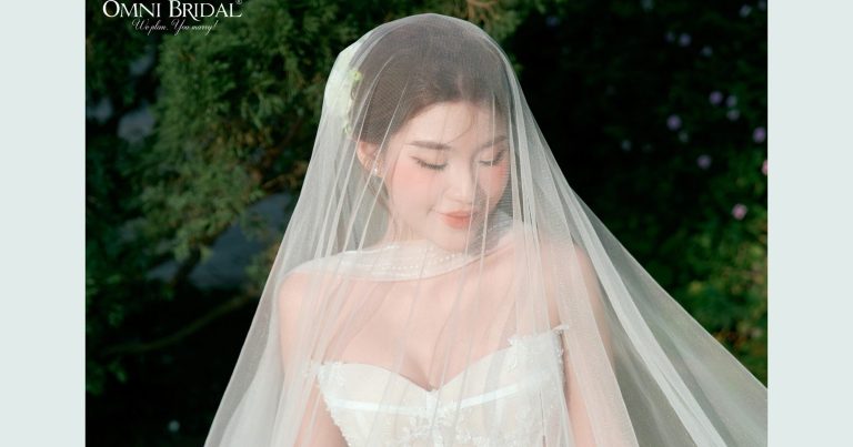 Nắm tips để có lớp trang điểm cô dâu đẹp ngày trọng đại